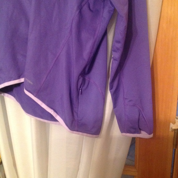 NWT Puma Ladies XL Running Top - Picture 3 of 3